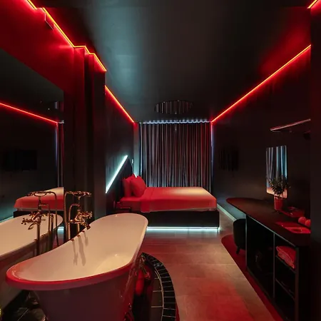 Dao Tien Hotel - Mai Xuan Thuong